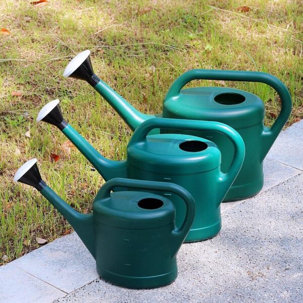 3L 5L 8L 10L Large Capacity Plastic Garden Watering Cans PE Watering Can with Removable Spout Diffuser Plastic Watering Can